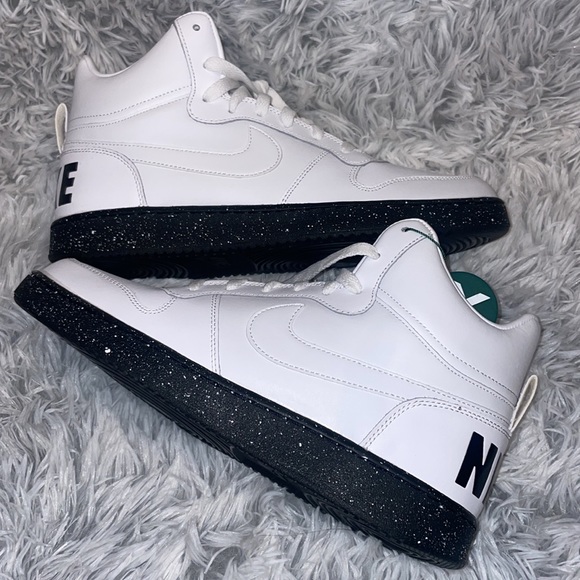 Nike-Court-Borough-mid-Black w/white speckled sole-Released 2015- Very Rare - Picture 3 of 15